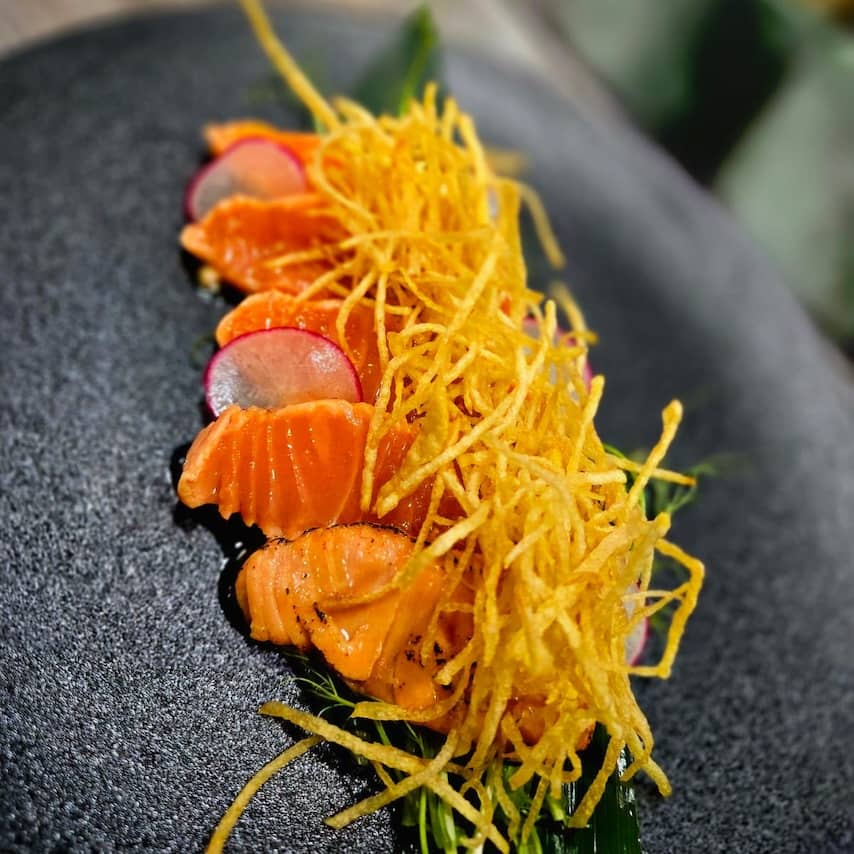 Фото Татаки из лосося с картофелем пай